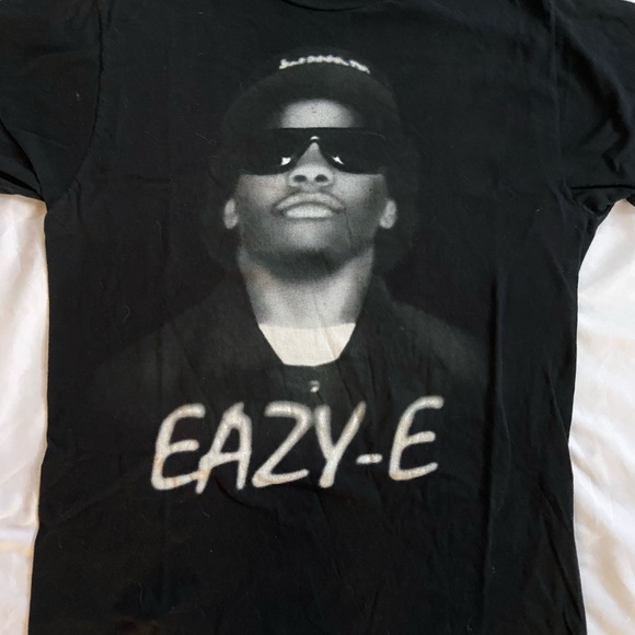 Vintage Easy E Shirt - Picture 5 of 11